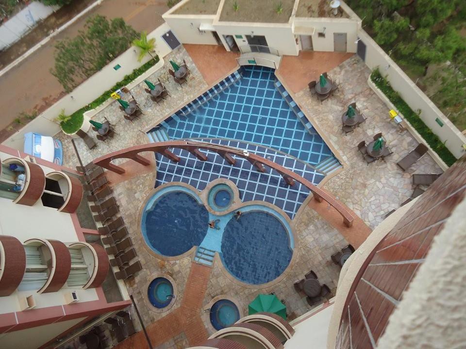 Apartamentos Com Piscinas Em カルダス・ノバス エクステリア 写真